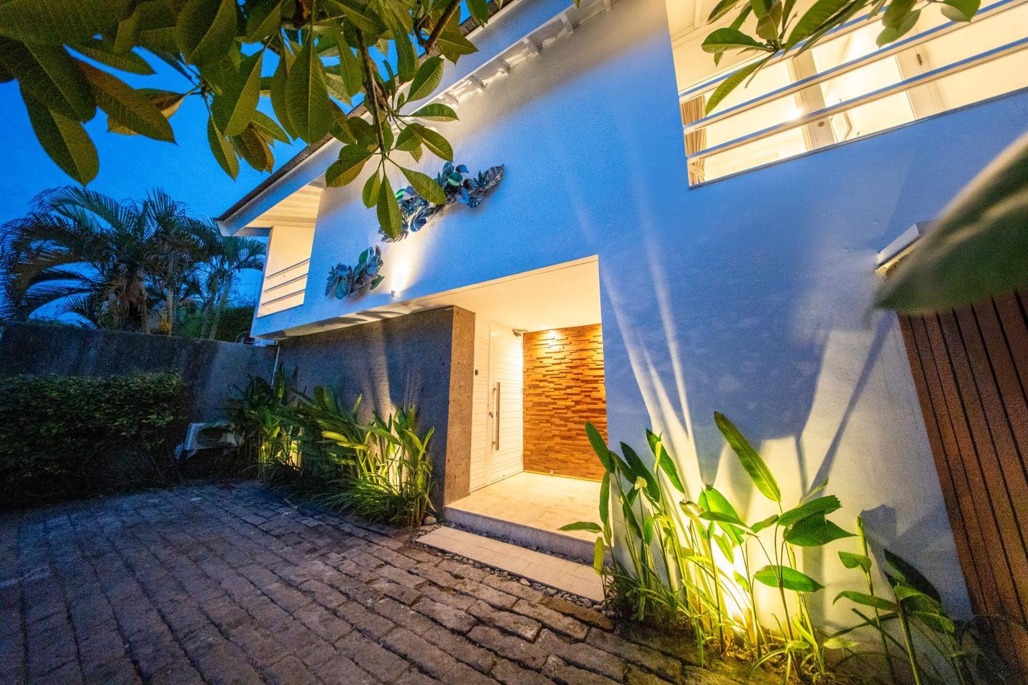 Villa Rainbow Sanur Экстерьер фото